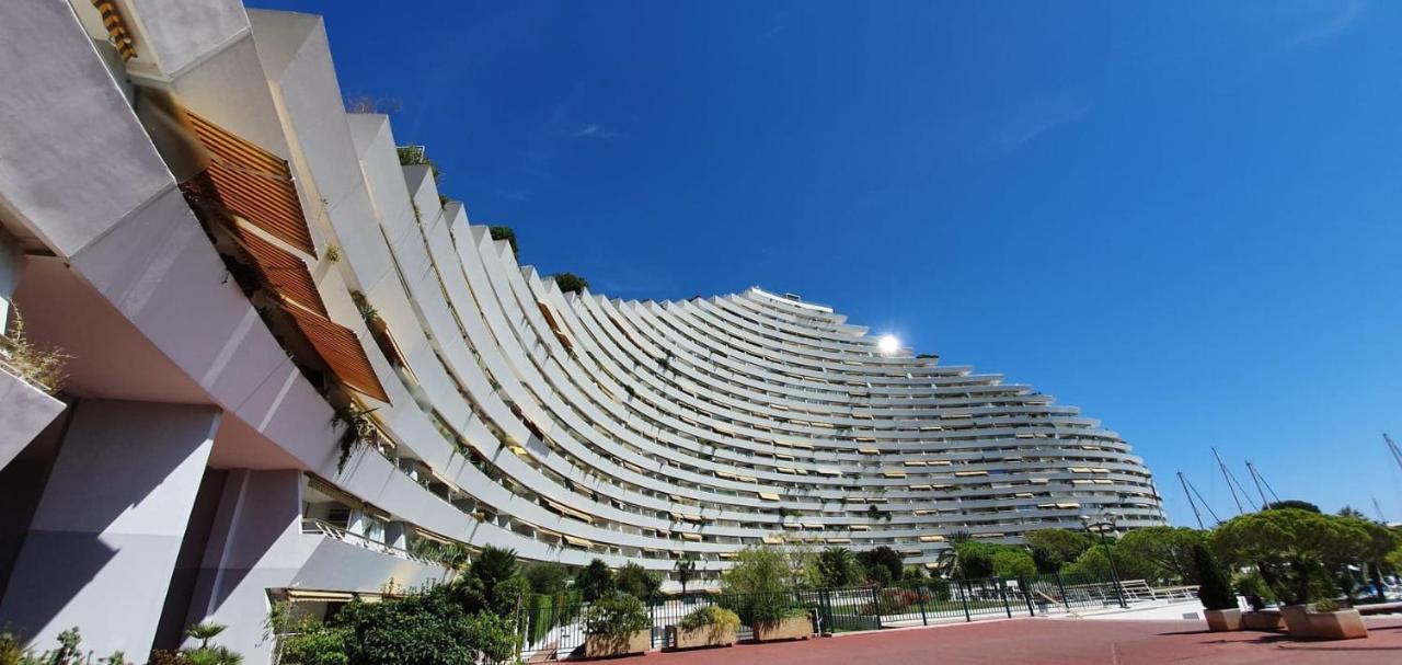 Апартаменты Dream French Riviera - Fame Marina Baie Des Anges Вильнёв-Лубе Экстерьер фото