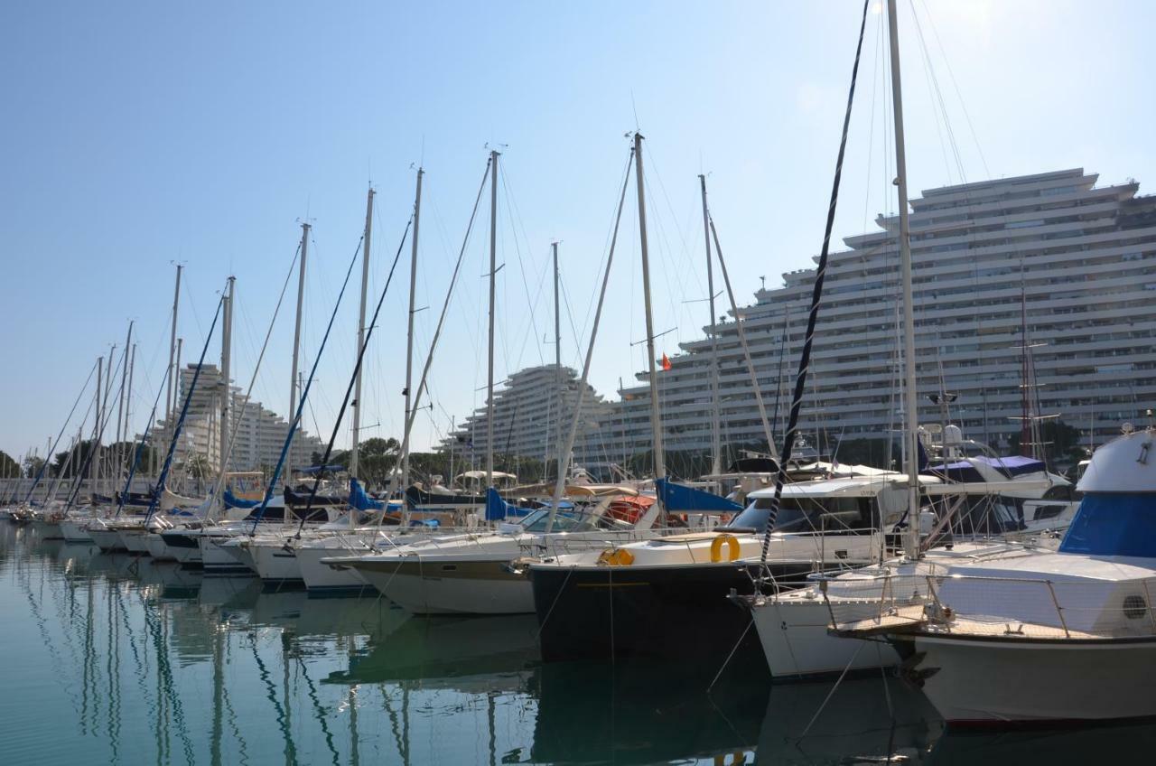 Апартаменты Dream French Riviera - Fame Marina Baie Des Anges Вильнёв-Лубе Экстерьер фото